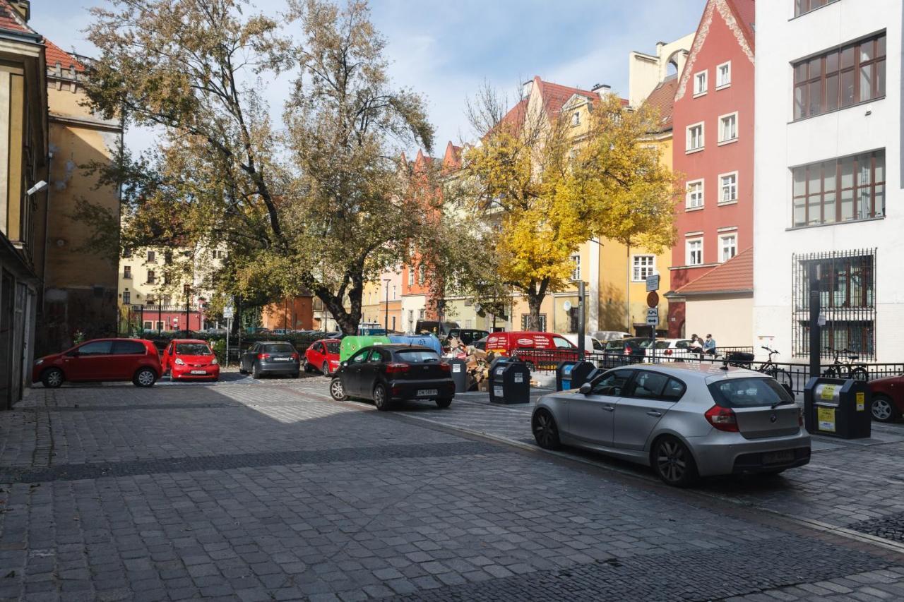 Apartamenty Hexus - Ofiar Oswiecimskich - Wroclaw Centrum Rynek Exteriör bild